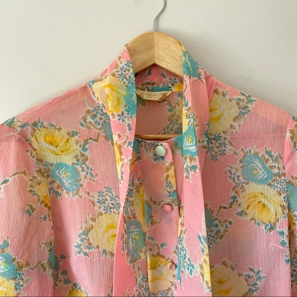 Vintage Floral Blouse with Neck Tie - Picture 4 of 7